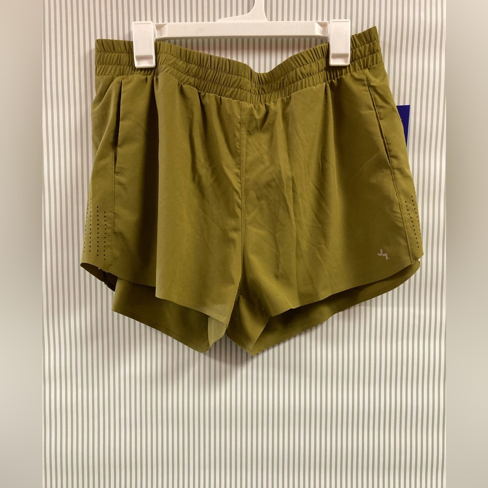 Women's Everyday Shorts with Liner and Side Pockets 2.5